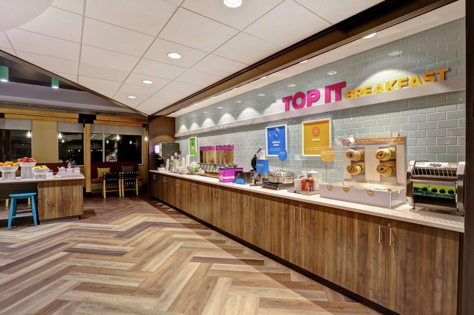 Tru By Hilton Windermere Edmonton