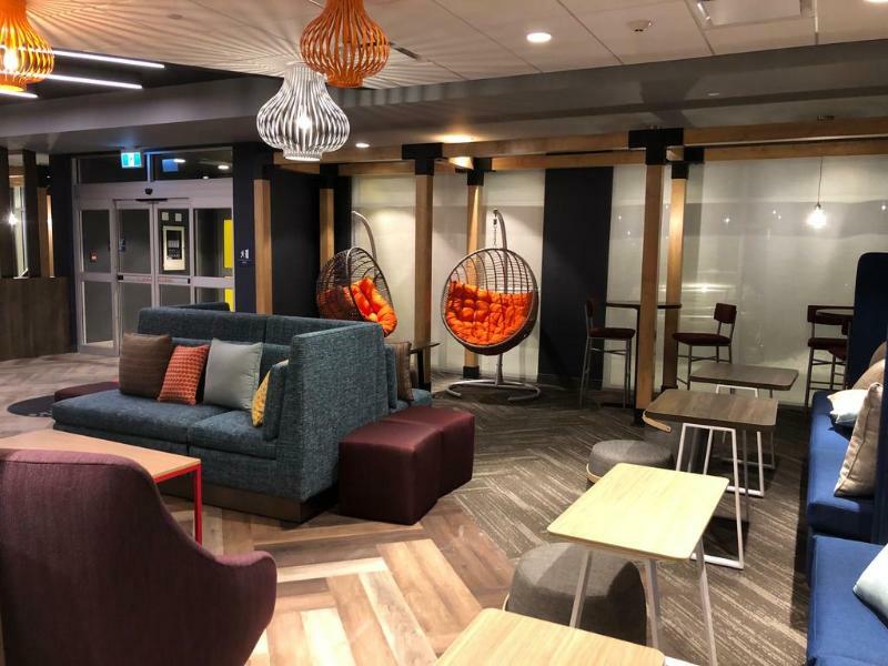 Tru By Hilton Windermere Hotel Edmonton